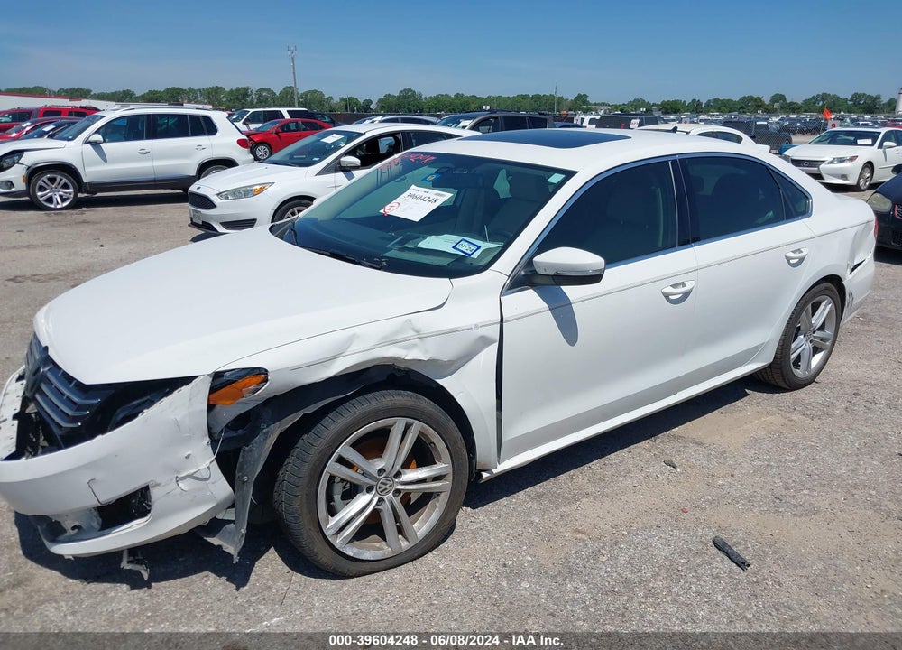 2014 VOLKSWAGEN PASSAT 2.0L TDI SE VIN: 1VWBN7A35EC044896