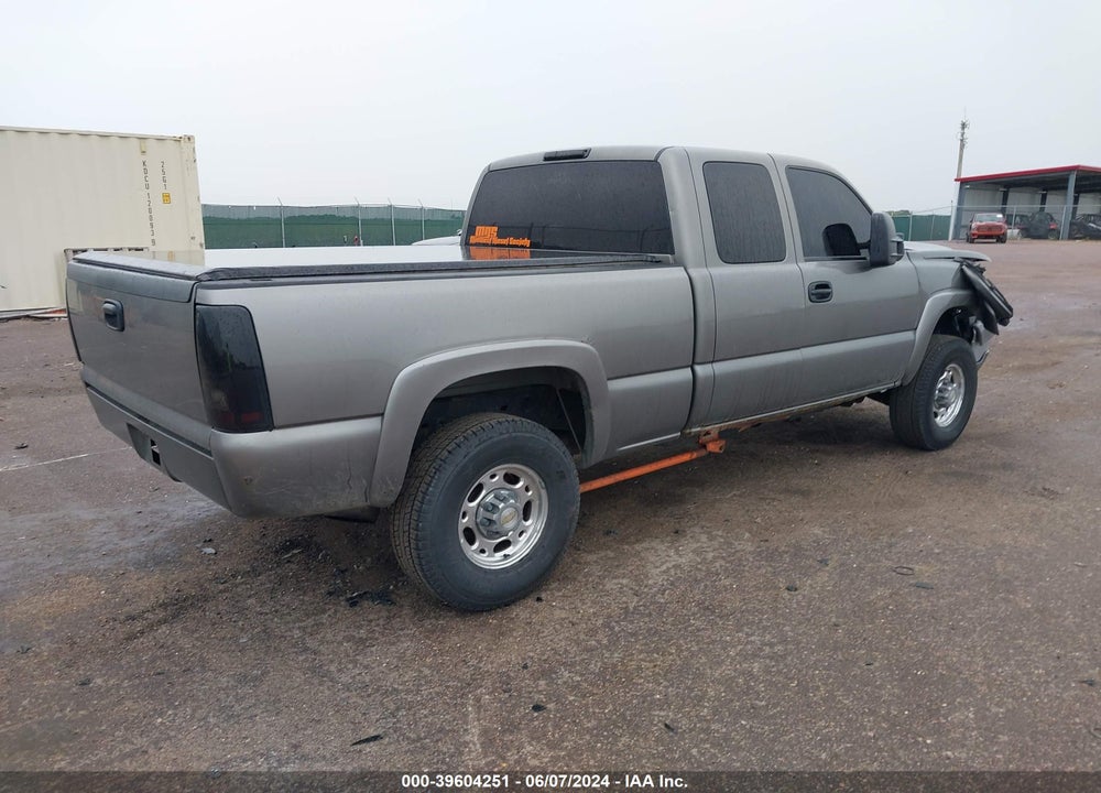 2007 CHEVROLET SILVERADO 2500HD CLASSIC LT1 VIN: 1GCHK29D97E123601