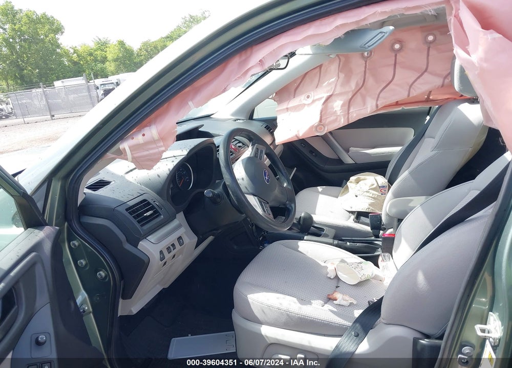 2014 SUBARU FORESTER 2.5I PREMIUM VIN: JF2SJAECXEH413066