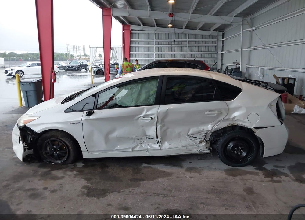 2012 TOYOTA PRIUS TWO VIN: JTDKN3DU8C5511245