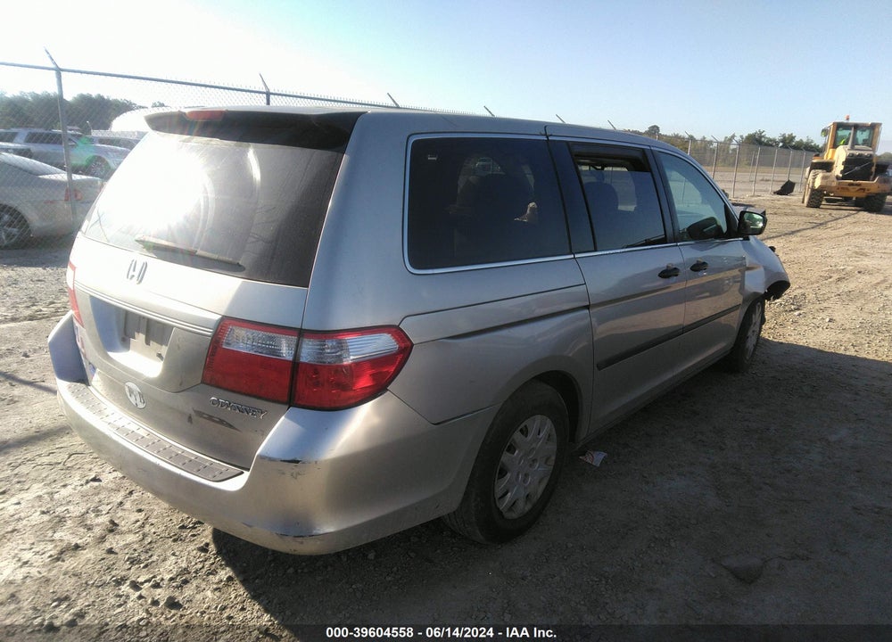 2005 HONDA ODYSSEY LX VIN: 5FNRL38295B030841