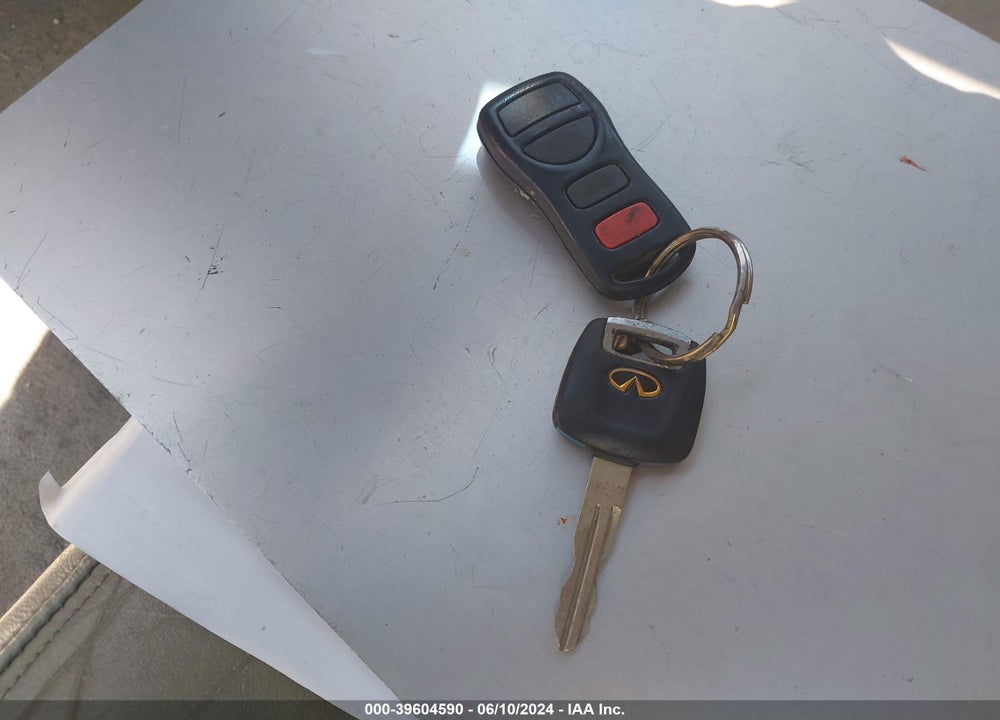 2002 INFINITI I35 LUXURY VIN: JNKDA31A82T005034