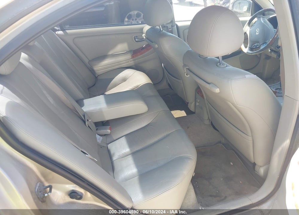 2002 INFINITI I35 LUXURY VIN: JNKDA31A82T005034