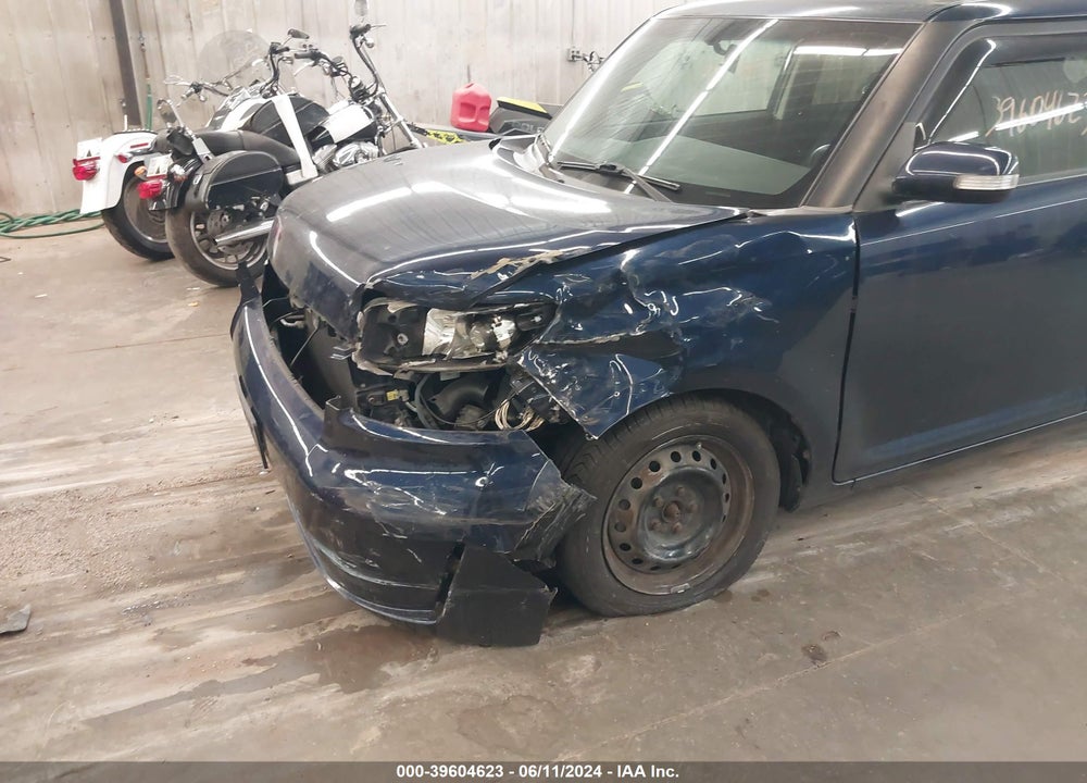 2008 SCION XB VIN: JTLKE50E381018117