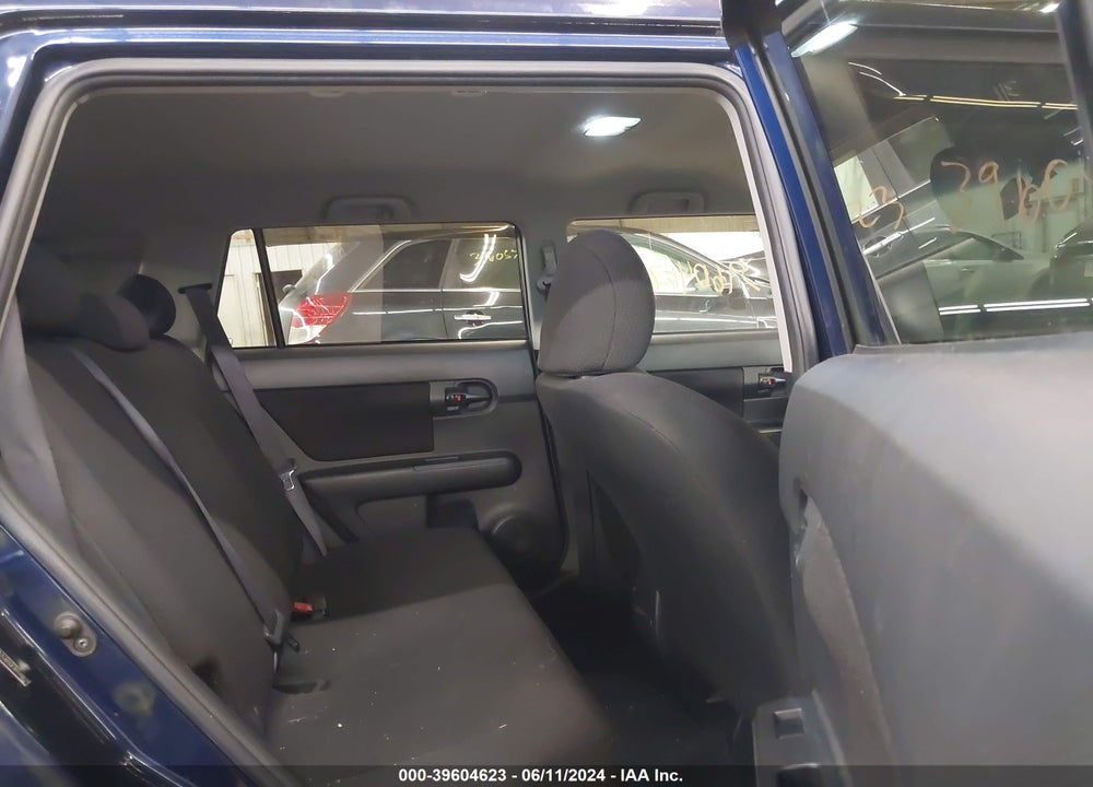 2008 SCION XB VIN: JTLKE50E381018117