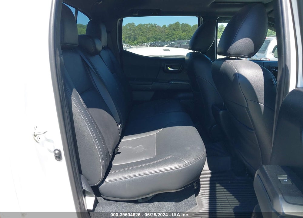 2017 TOYOTA TACOMA TRD SPORT VIN: 3TMCZ5AN1HM064096