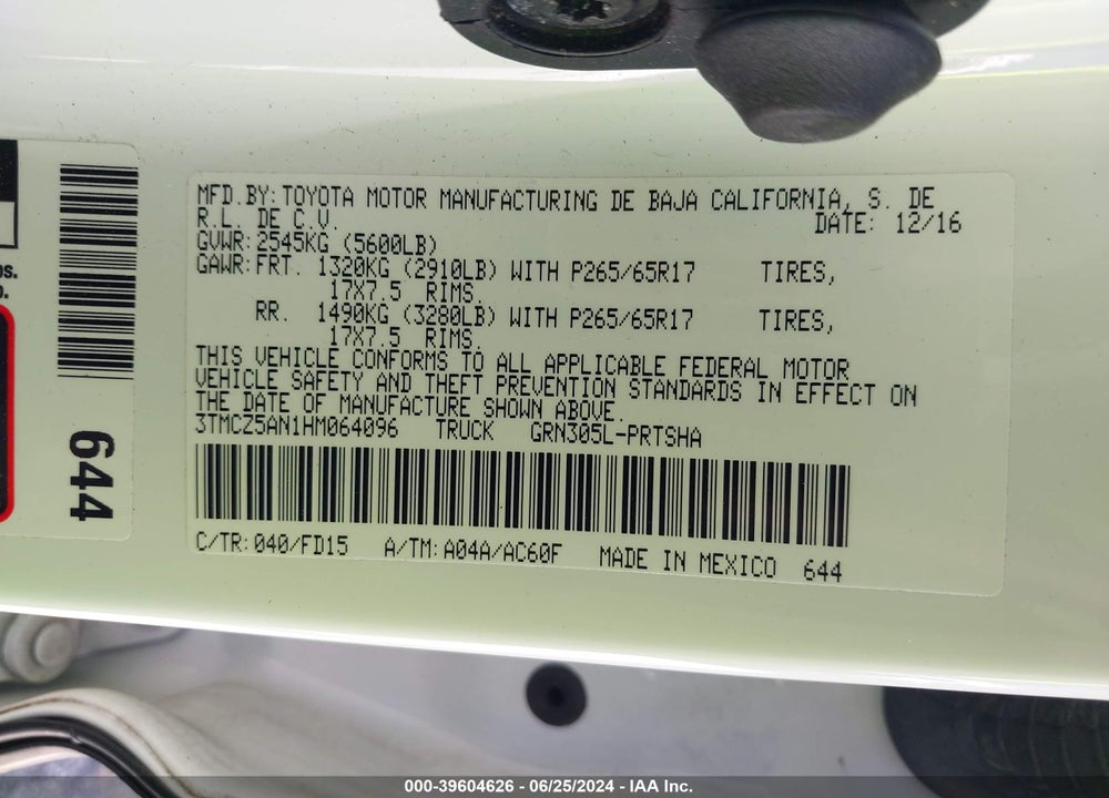 2017 TOYOTA TACOMA TRD SPORT VIN: 3TMCZ5AN1HM064096