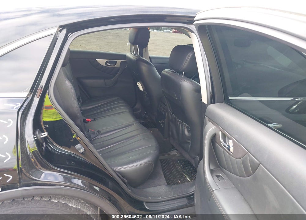 2013 INFINITI FX37 VIN: JN8CS1MW5DM173284