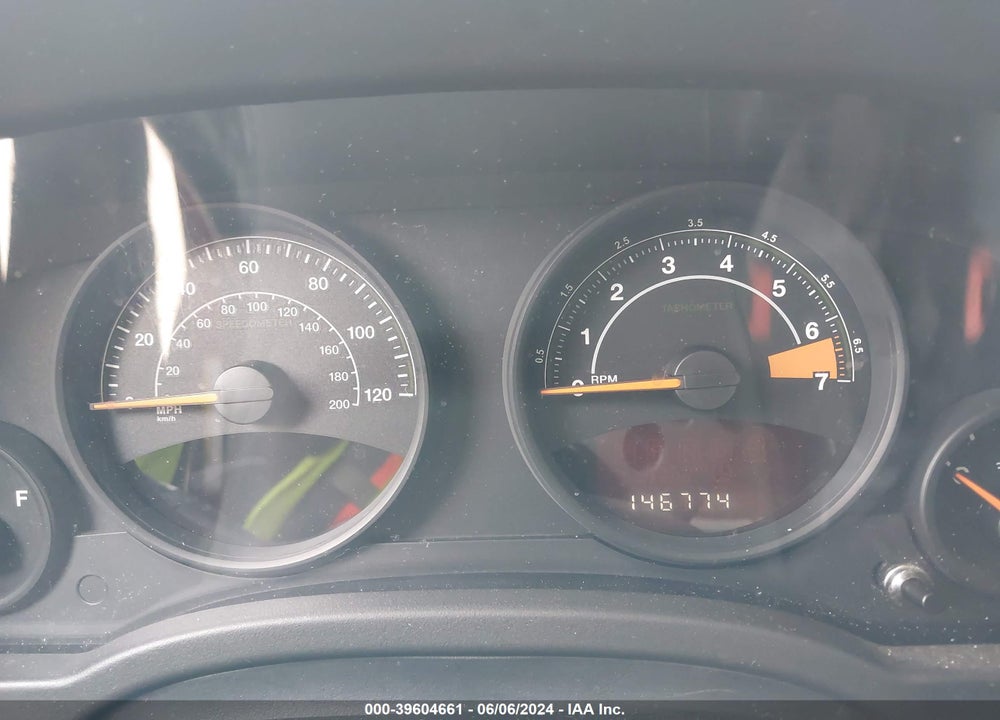 2014 JEEP PATRIOT LATITUDE VIN: 1C4NJPFA9ED513517