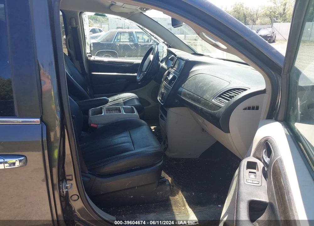 2016 CHRYSLER TOWN & COUNTRY TOURING VIN: 2C4RC1BG9GR232966