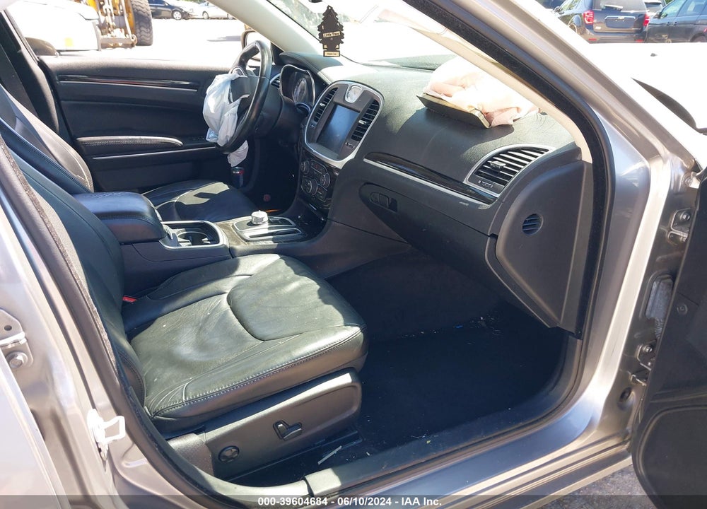 2015 CHRYSLER 300 LIMITED VIN: 2C3CCAAG0FH833036