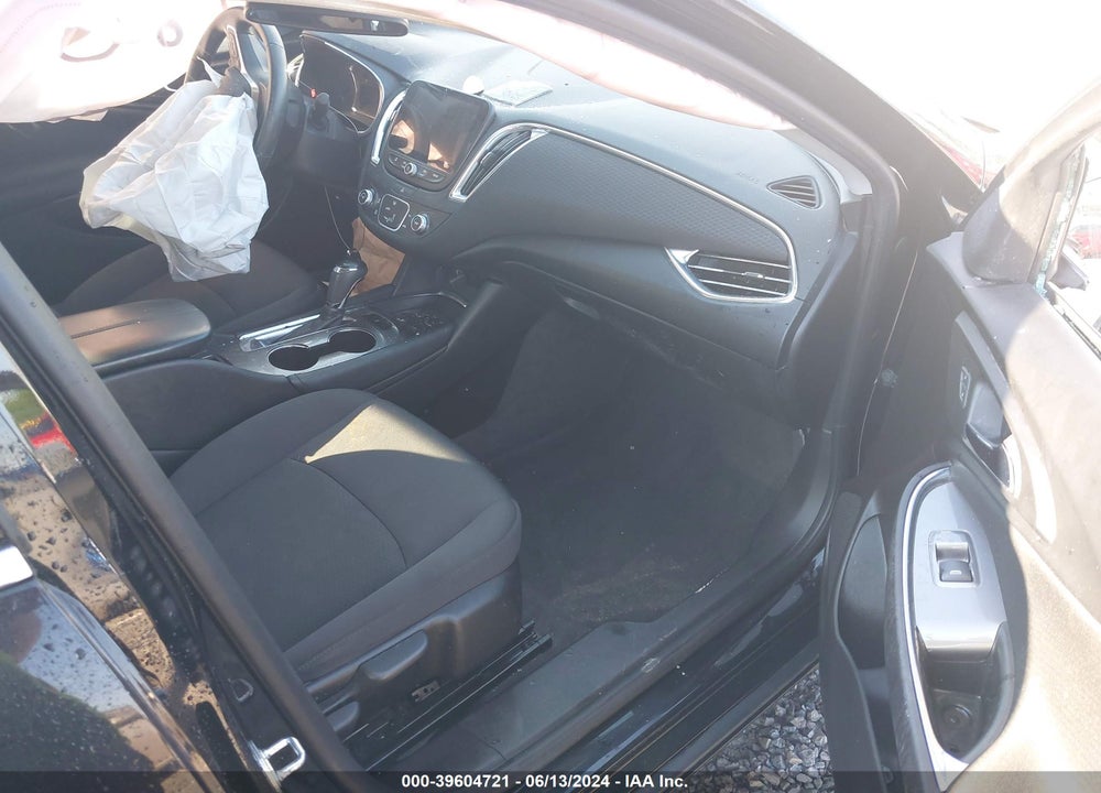 2017 CHEVROLET MALIBU 1LT VIN: 1G1ZE5ST4HF280519