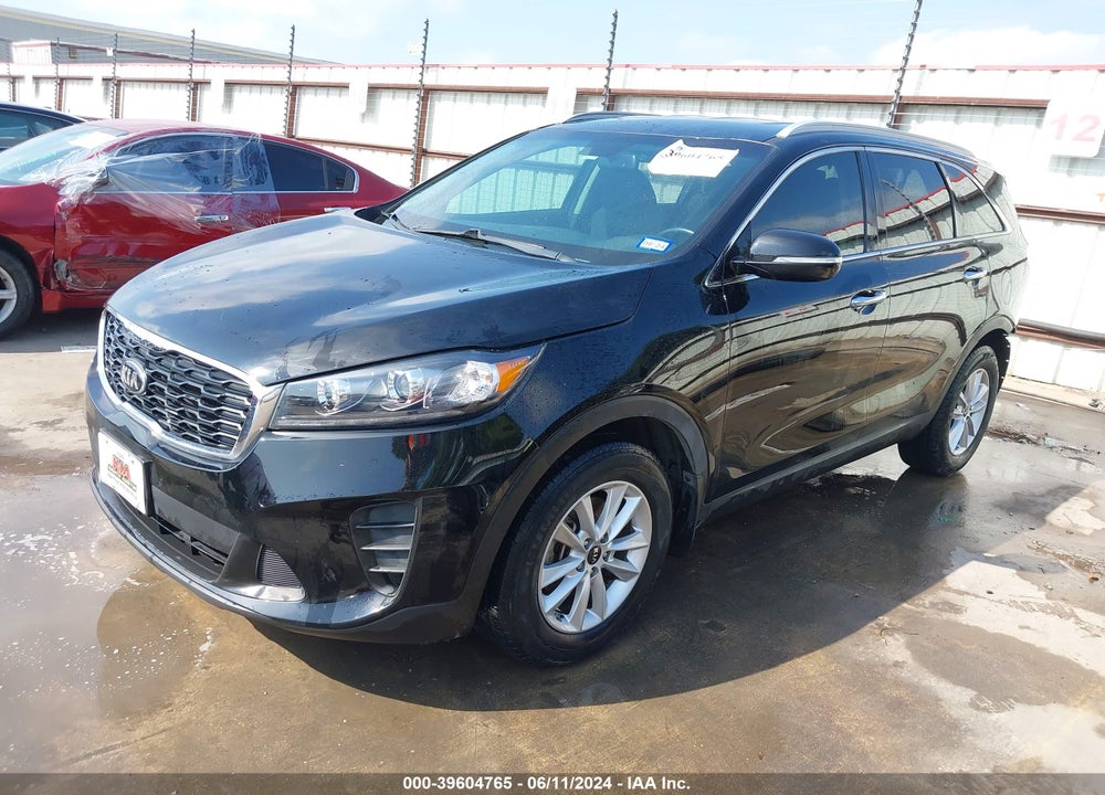 2019 KIA SORENTO 3.3L LX VIN: 5XYPG4A54KG463476