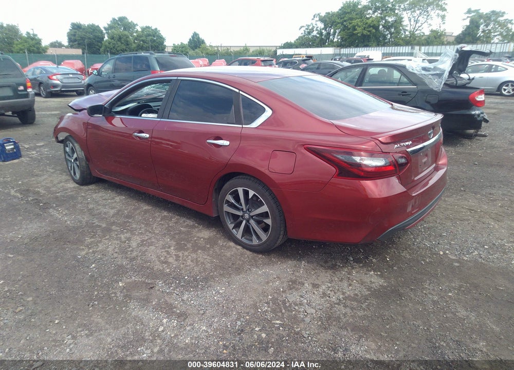 2017 NISSAN ALTIMA 2.5 SR VIN: 1N4AL3AP5HC194615