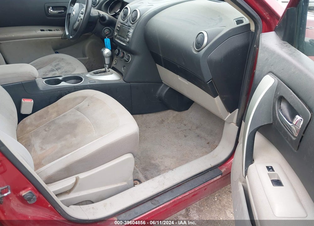 2015 NISSAN ROGUE SELECT S VIN: JN8AS5MT7FW664287