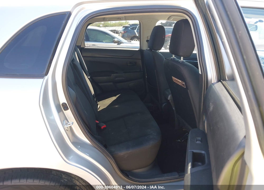 2014 MITSUBISHI OUTLANDER SPORT ES VIN: 4A4AP3AU4EE021875