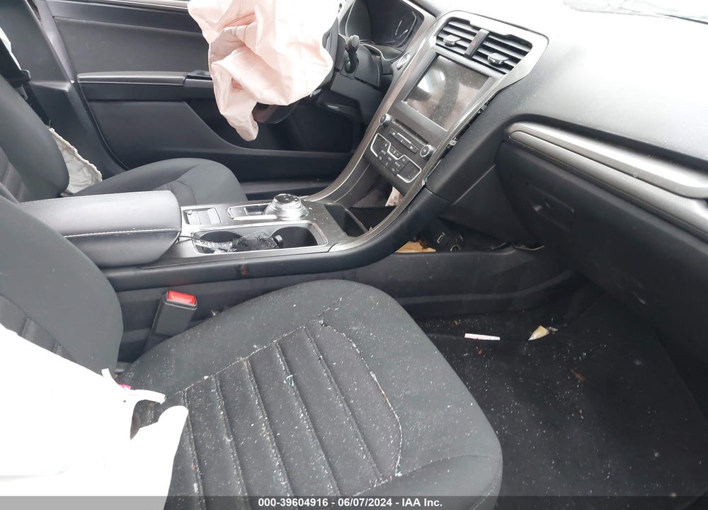 2018 FORD FUSION SE VIN: 3FA6P0HDXJR193441