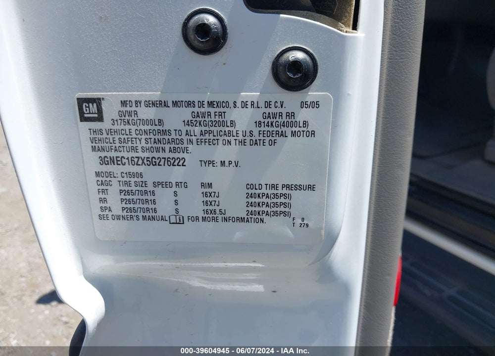2005 CHEVROLET SUBURBAN 1500 LS VIN: 3GNEC16ZX5G276222