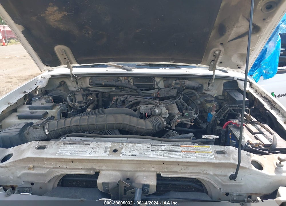 2000 FORD RANGER XL/XLT VIN: 1FTYR14V4YTA82569