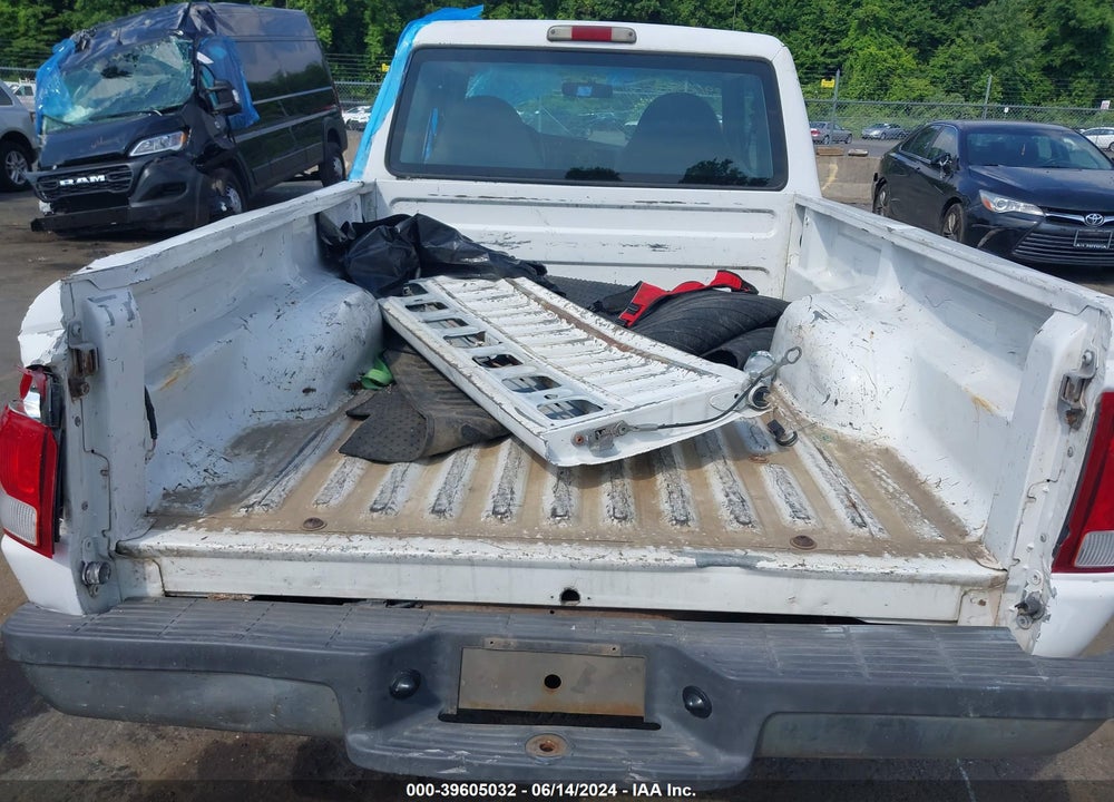 2000 FORD RANGER XL/XLT VIN: 1FTYR14V4YTA82569