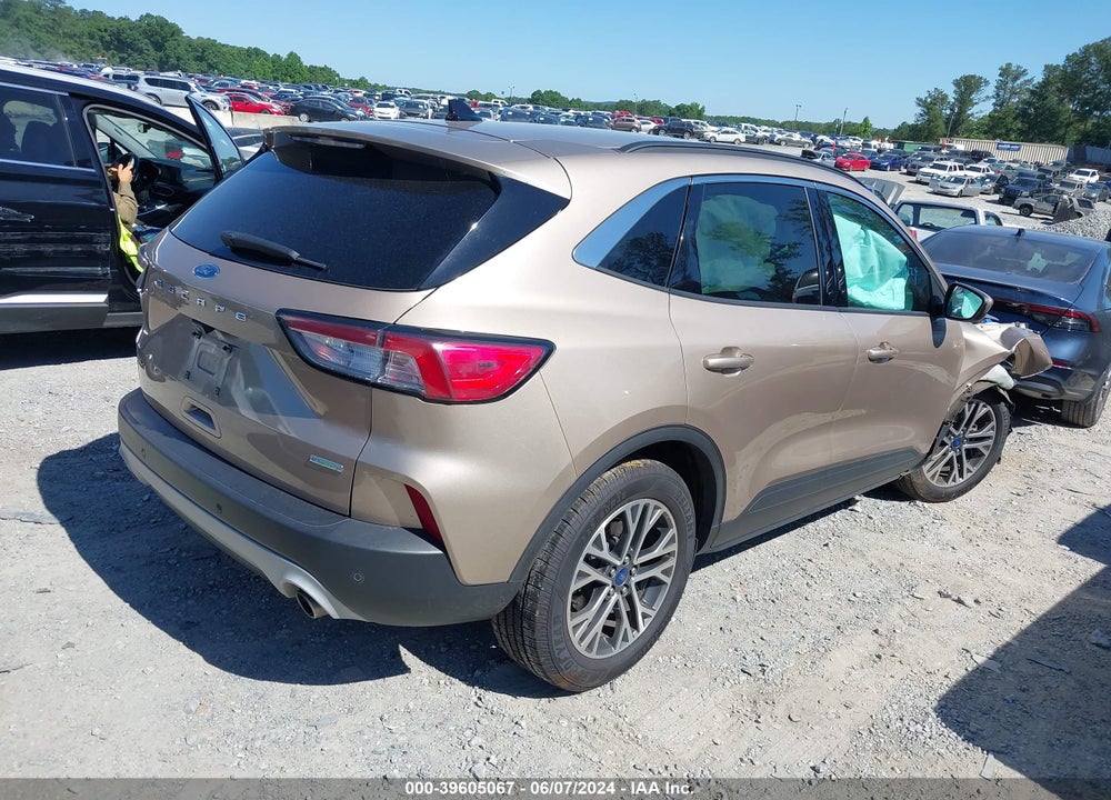 2020 FORD ESCAPE SEL VIN: 1FMCU0H67LUB08828