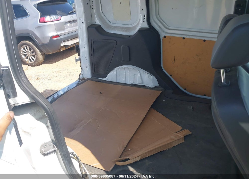 2015 FORD TRANSIT CONNECT XL VIN: NM0LS6E78F1219708