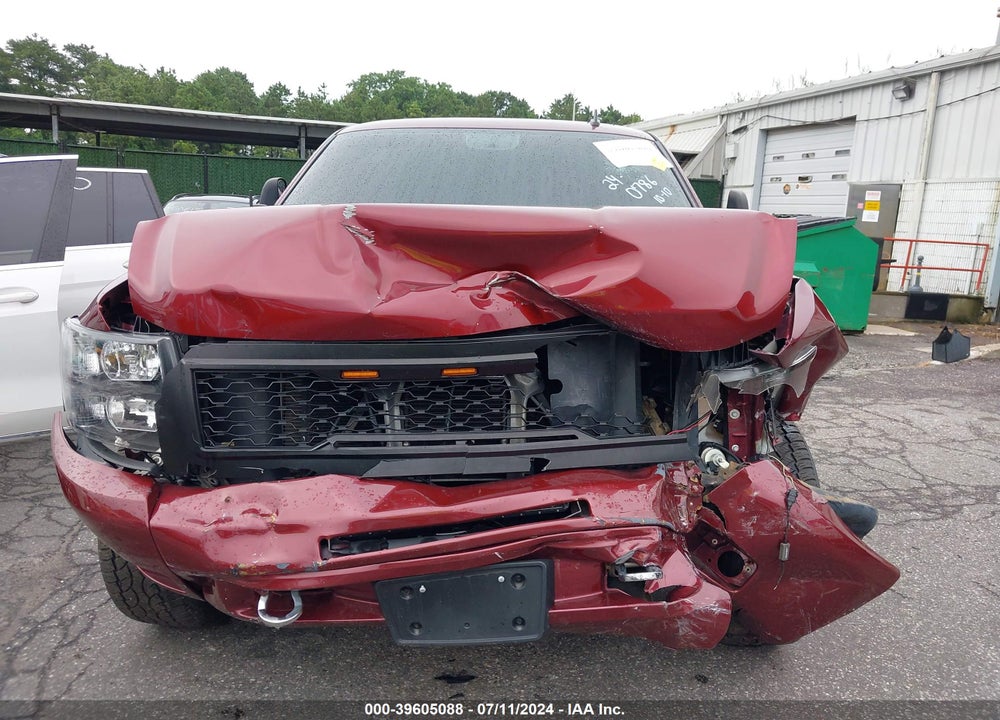 2013 CHEVROLET SILVERADO 1500 LT VIN: 1GCRKSE74DZ102437