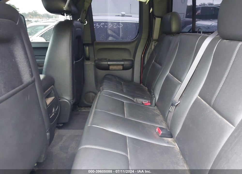 2013 CHEVROLET SILVERADO 1500 LT VIN: 1GCRKSE74DZ102437