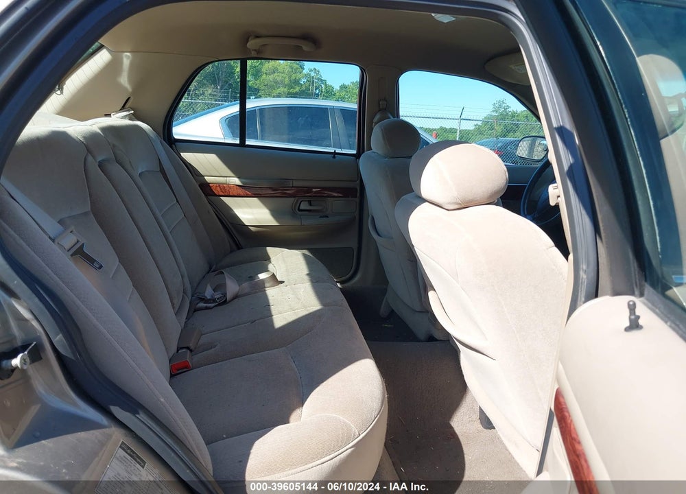 2001 MERCURY GRAND MARQUIS GS VIN: 2MEFM74W81X695173