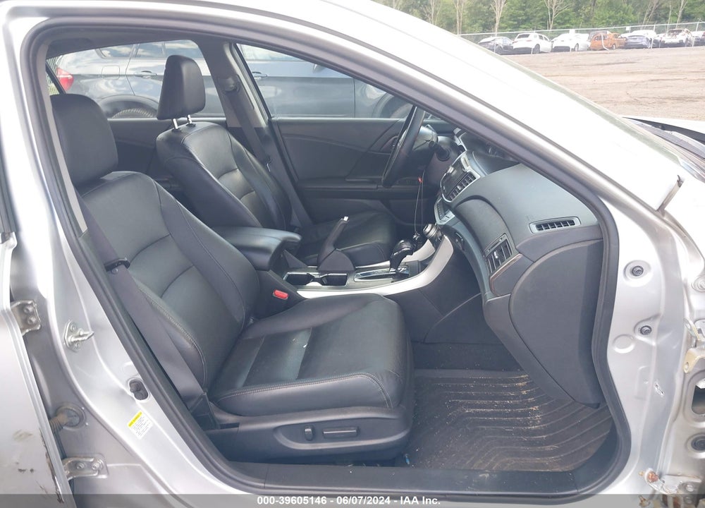 2014 HONDA ACCORD EX-L VIN: 1HGCR2F82EA170228