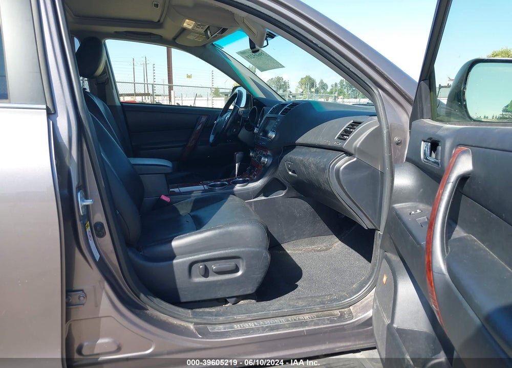 2012 TOYOTA HIGHLANDER HYBRID LIMITED V6 VIN: JTEDC3EH4C2007336
