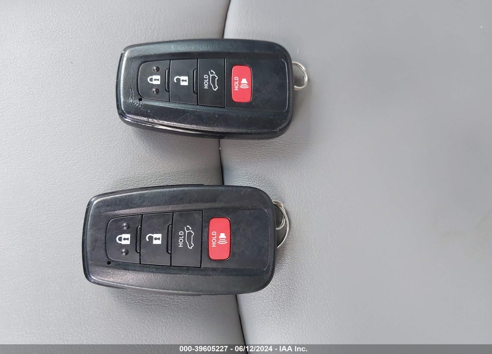 2019 TOYOTA RAV4 LIMITED VIN: 2T3N1RFV3KW049668