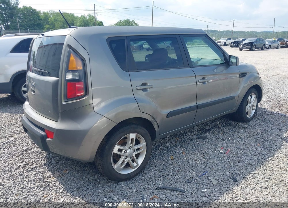 2011 KIA SOUL VIN: KNDJT2A24B7312887