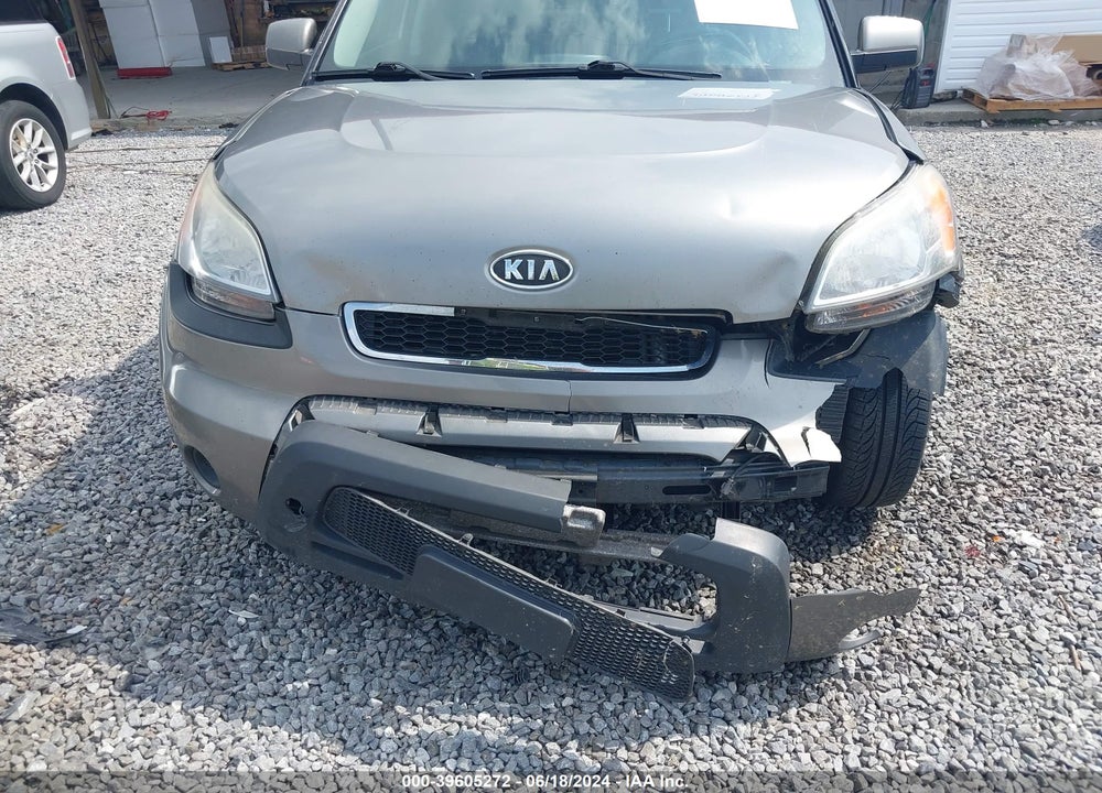 2011 KIA SOUL VIN: KNDJT2A24B7312887