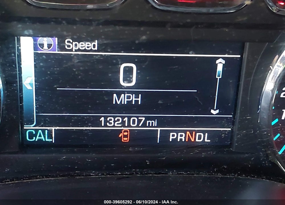 2018 CHEVROLET SILVERADO 1500 1LT VIN: 1GCRCRECXJZ140463