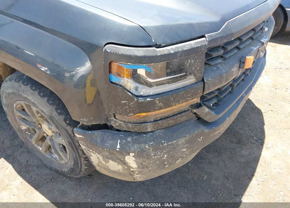 2018 CHEVROLET SILVERADO 1500 1LT VIN: 1GCRCRECXJZ140463