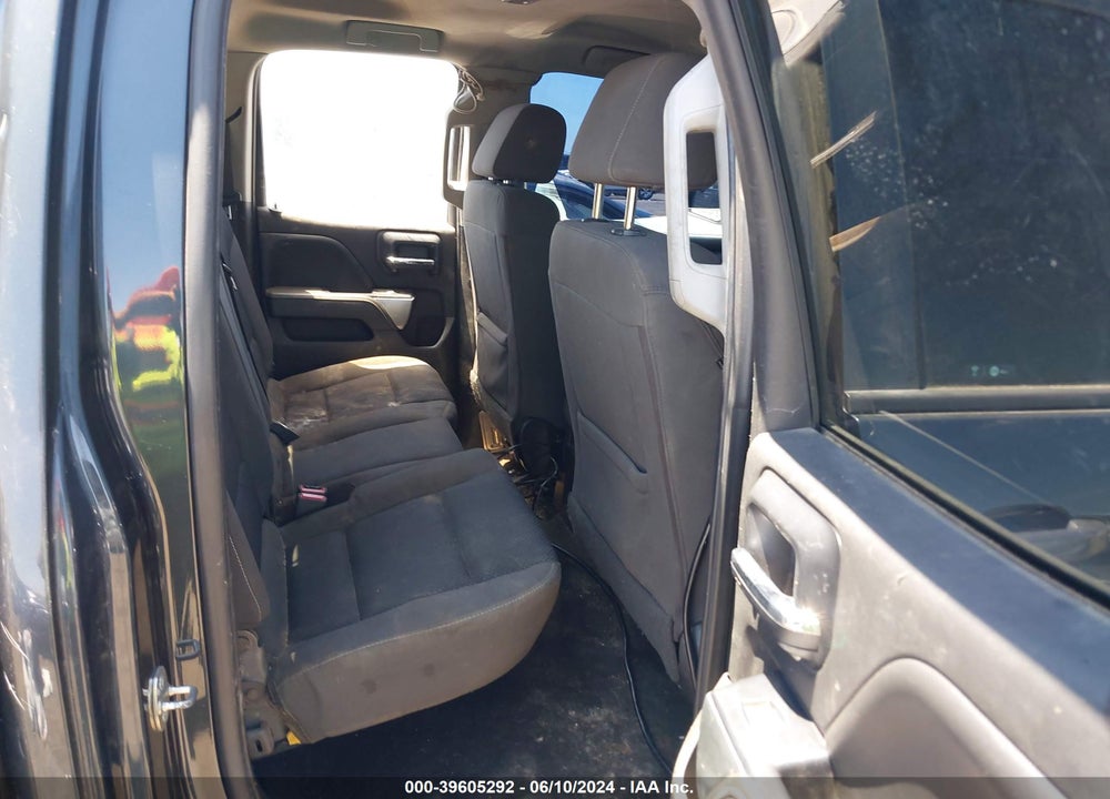 2018 CHEVROLET SILVERADO 1500 1LT VIN: 1GCRCRECXJZ140463
