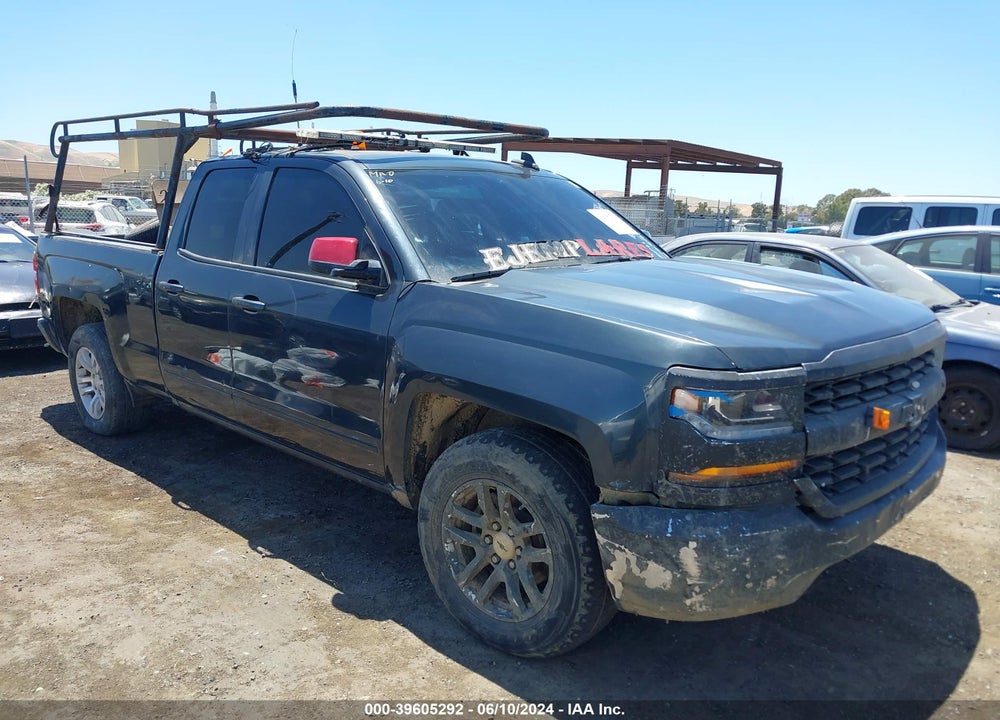2018 CHEVROLET SILVERADO 1500 1LT VIN: 1GCRCRECXJZ140463