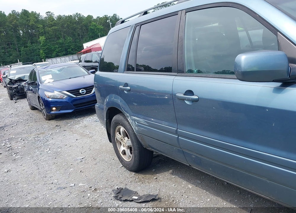 2006 HONDA PILOT VIN: 5FNYF28636B041562