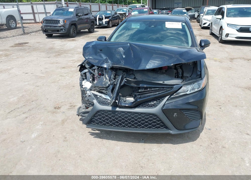 2020 TOYOTA CAMRY SE VIN: 4T1G11AK4LU877570