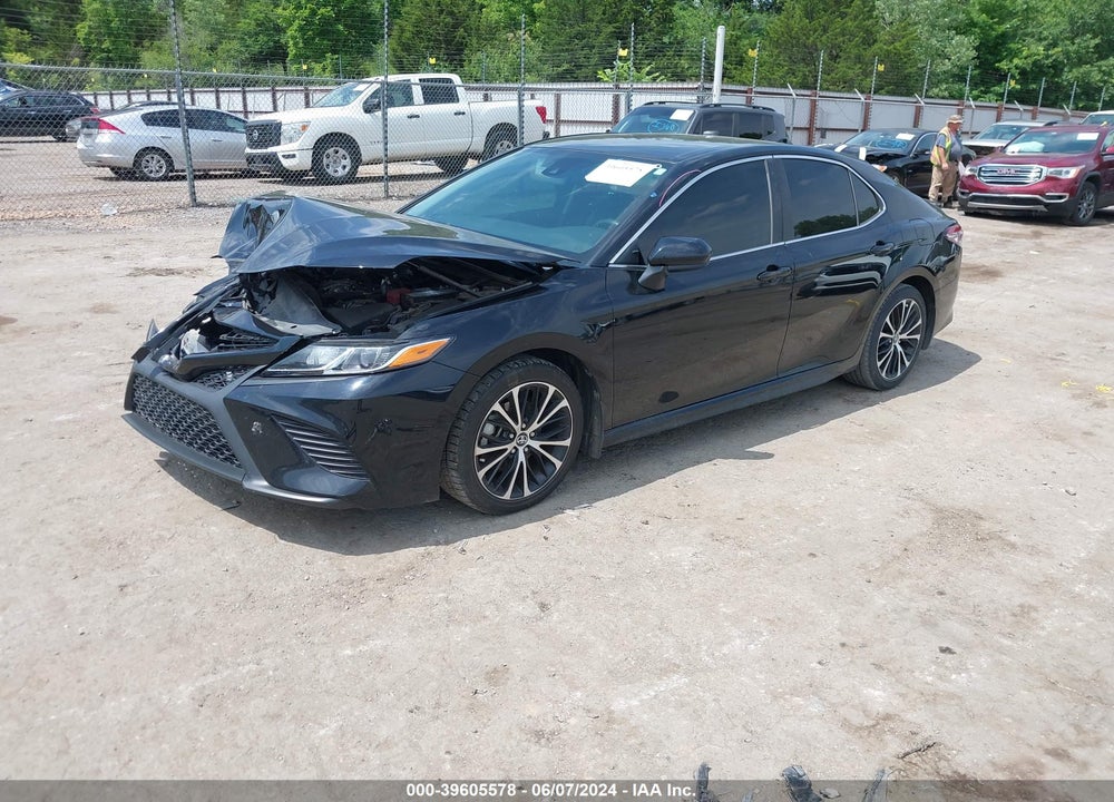 2020 TOYOTA CAMRY SE VIN: 4T1G11AK4LU877570