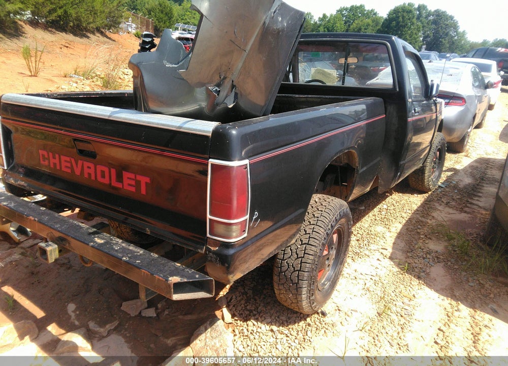 1989 CHEVROLET S TRUCK S10 VIN: 1GCCT14RXK2156850