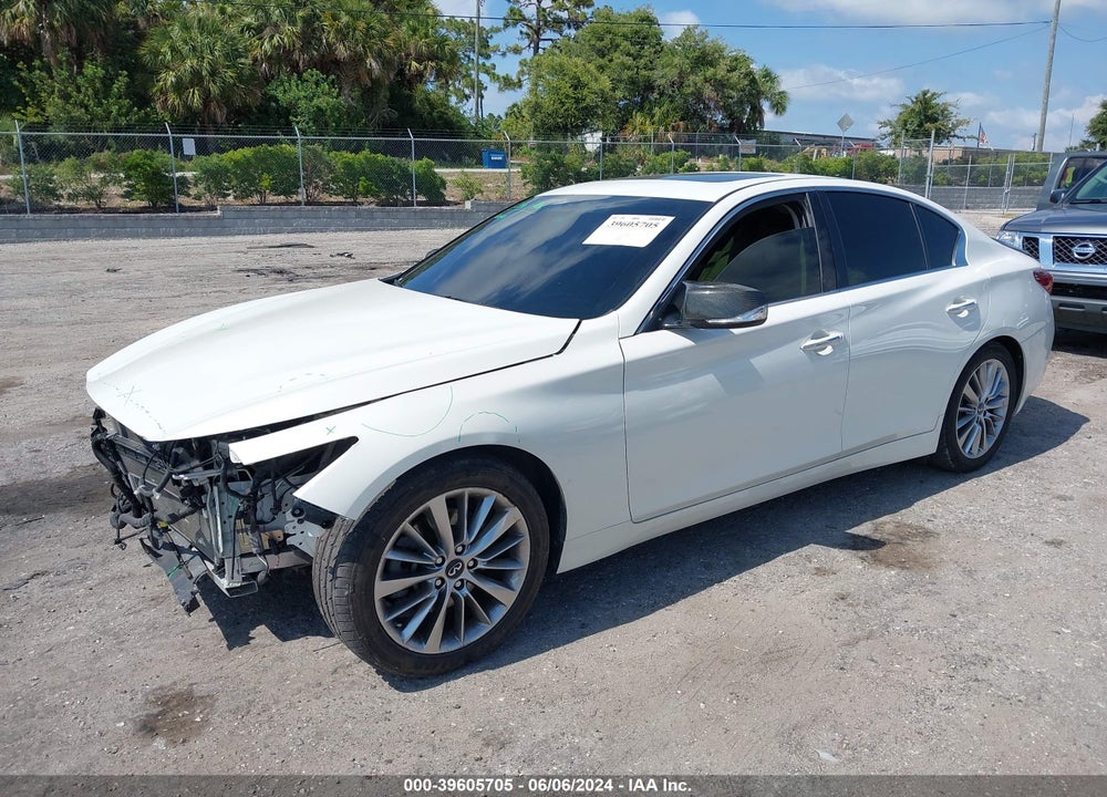2018 INFINITI Q50 3.0T LUXE VIN: JN1EV7APXJM591107