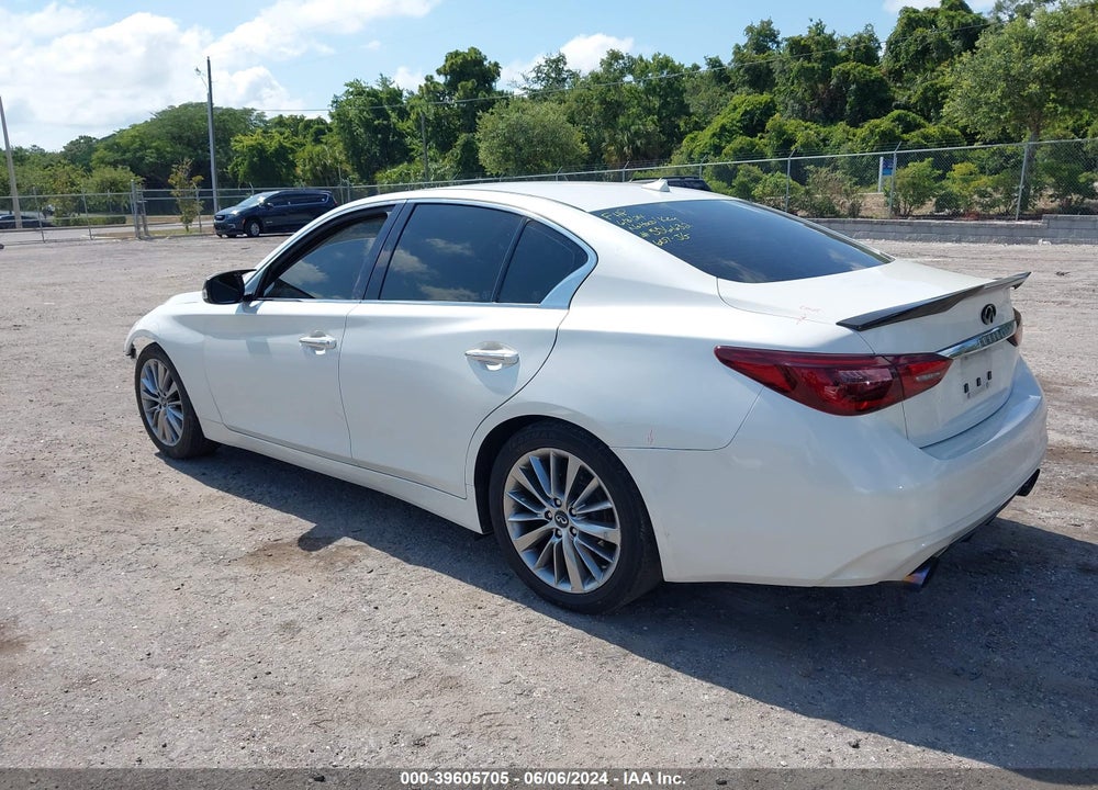 2018 INFINITI Q50 3.0T LUXE VIN: JN1EV7APXJM591107