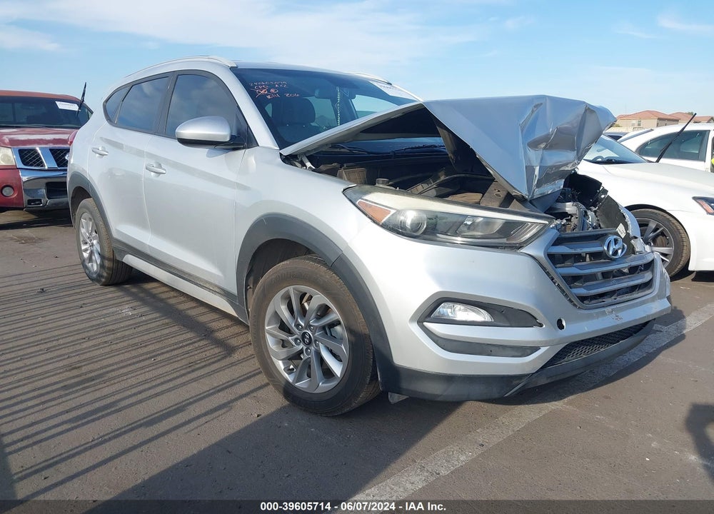 2018 HYUNDAI TUCSON SEL VIN: KM8J33A45JU677257