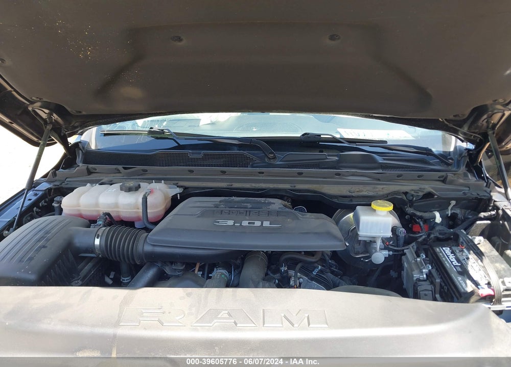 2022 RAM 1500 BIG HORN 4X4 5'7 BOX VIN: 1C6SRFFM8NN155232