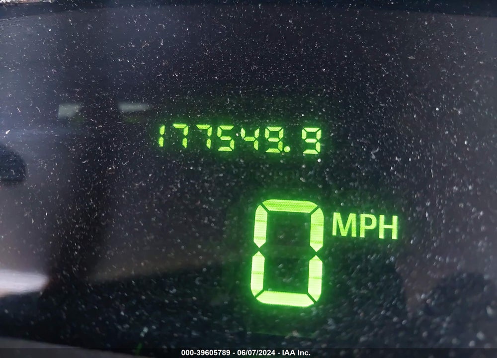 2002 MERCURY GRAND MARQUIS LS VIN: 2MEFM75W42X633835