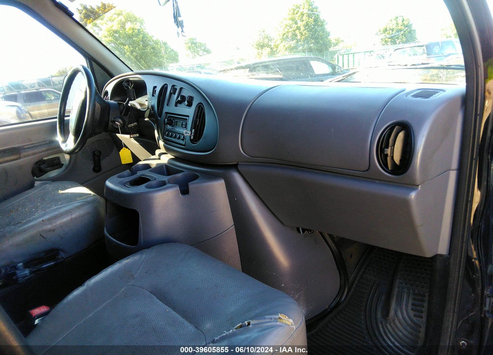 2000 FORD E-350 SUPER DUTY VIN: 1FTSE34L8YHA41070