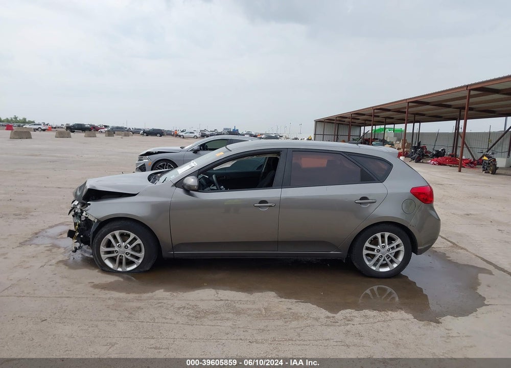 2011 KIA FORTE VIN: KNAFU5A24B5383570