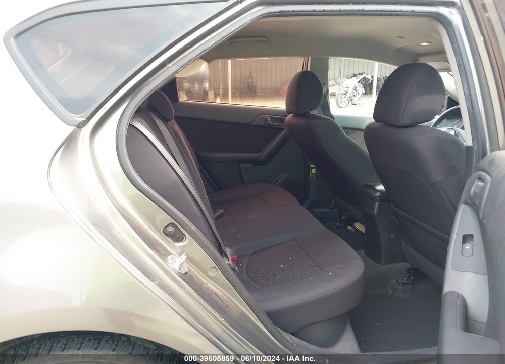 2011 KIA FORTE VIN: KNAFU5A24B5383570